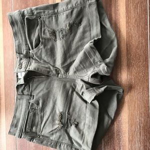 Cute navy green shorts